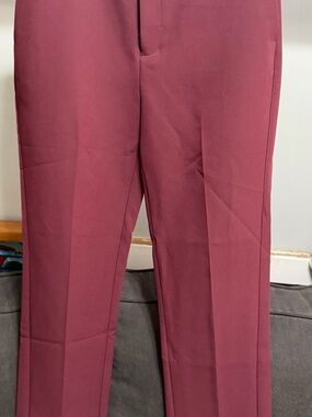 Women’s Straight Fit Dress Pants in Wine